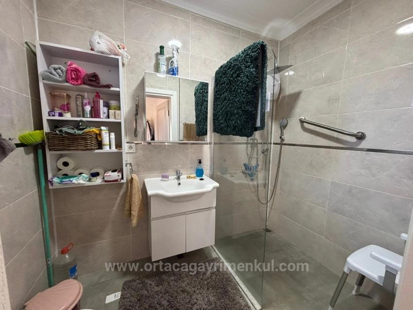 Eingeschossiges Haus Mit 2 Schlafzimmern Und Einem Zusätzlichen Zimmer Auf Einem 459 M² Großen Grundstück In Okçular Zu Verkaufen