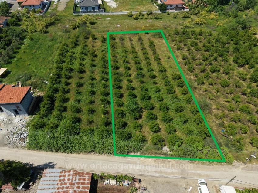 Grundstück Zum Verkauf In Okçular, 1050 M², Im Wohngebiet Des Dorfes.