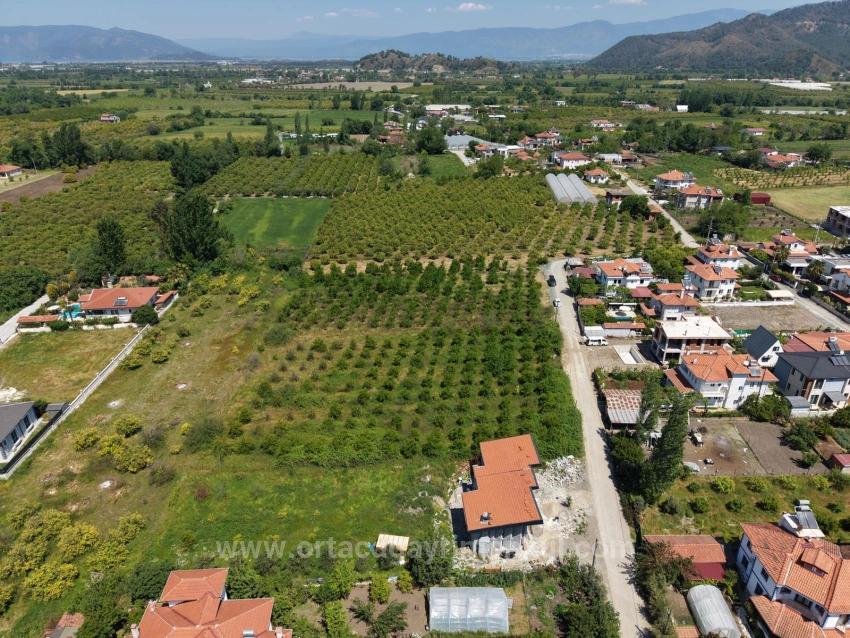 Grundstück Zum Verkauf In Okçular, 1050 M², Im Wohngebiet Des Dorfes.
