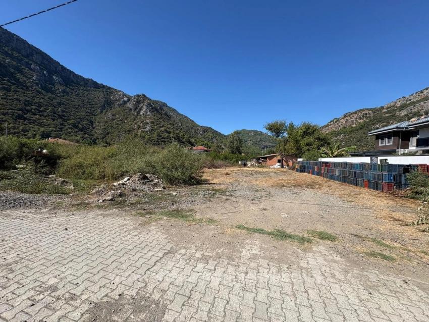 Grundstück Mit Baugenehmigung Im Dorfsiedlungsgebiet Von Mergenli Zu Verkaufen