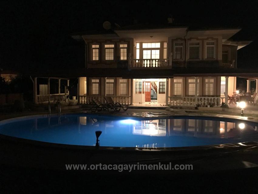 4+1 Villa Zum Verkauf Auf Einem 1000 M² Großen Grundstück In Dalyan