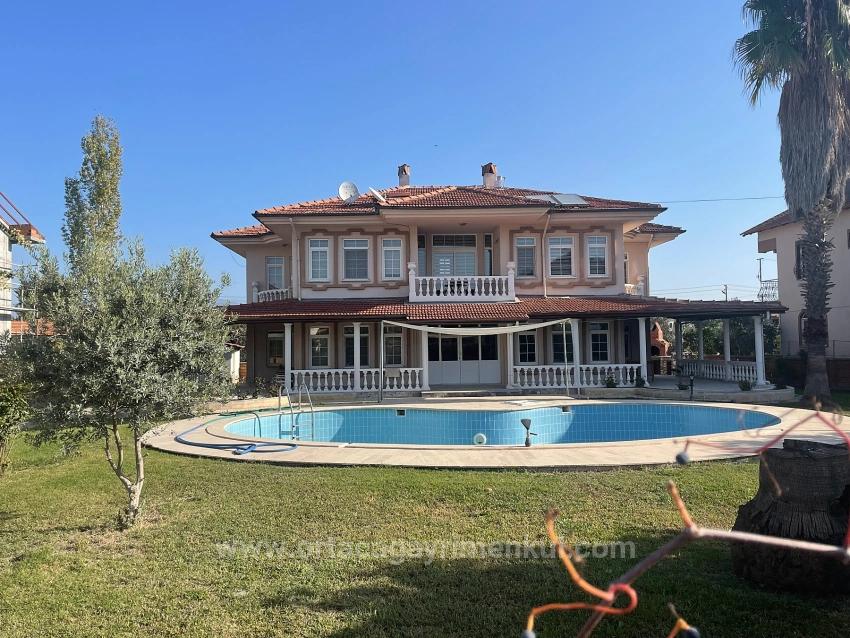 4+1 Villa Zum Verkauf Auf Einem 1000 M² Großen Grundstück In Dalyan