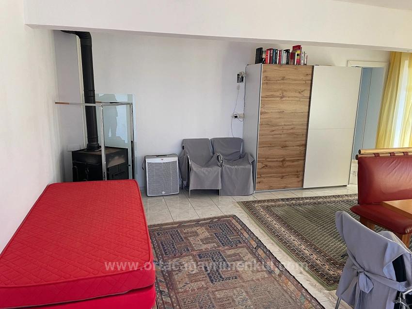 Freistehendes, Eingeschossiges Haus Auf Einem 2882 M² Großen Grundstück In Eskiköy Zu Verkaufen.