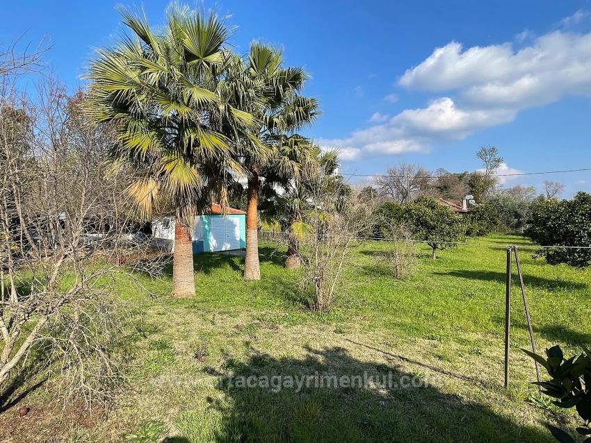 Freistehendes, Eingeschossiges Haus Auf Einem 2882 M² Großen Grundstück In Eskiköy Zu Verkaufen.