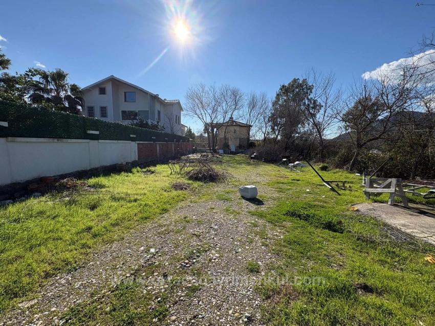 550 M² Großes Grundstück In Dalyan Mit 15%+30-Zonierung Zu Verkaufen.