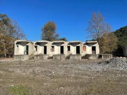 9.037 M² Großes Grundstück In Dalyan Gülpınar, Direkt An Der Hauptstraße, Zu Verkaufen.