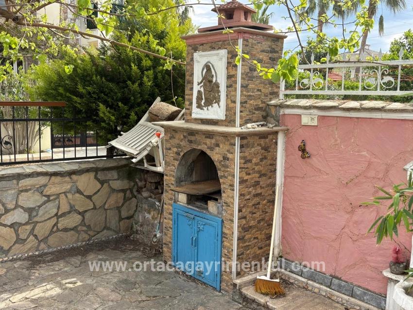 3+1-Zimmer Villa Zu Verkaufen in Dalyan Bz. Ortaca - 500 m²