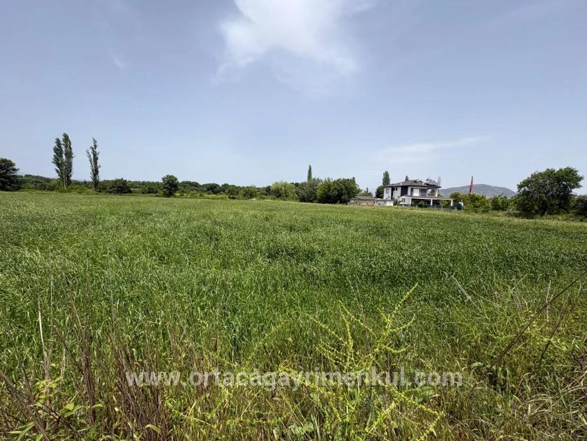 Land Zu Verkaufen in Okçular Bz. Ortaca - Gehäuse-Zonierung - 2.390 m²