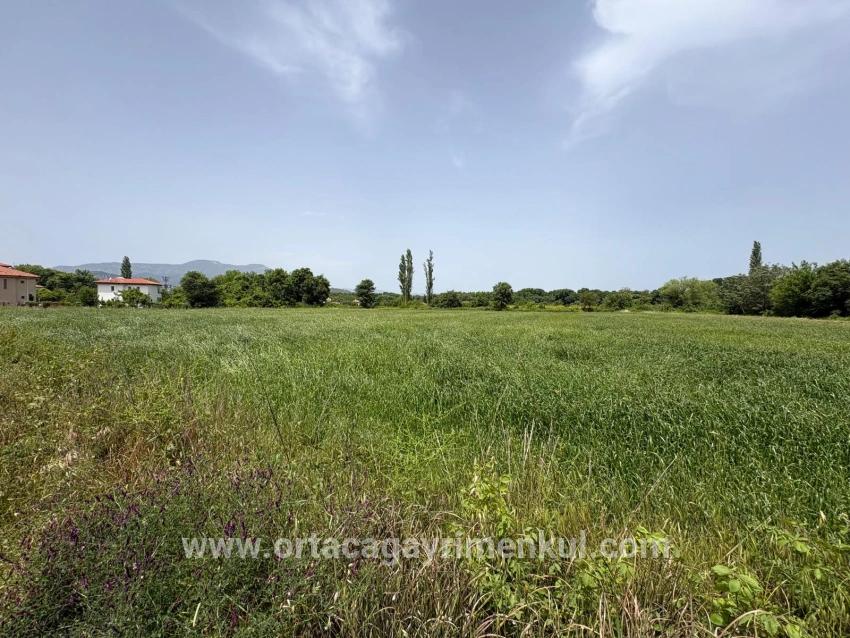 Land Zu Verkaufen in Okçular Bz. Ortaca - Gehäuse-Zonierung - 2.390 m²