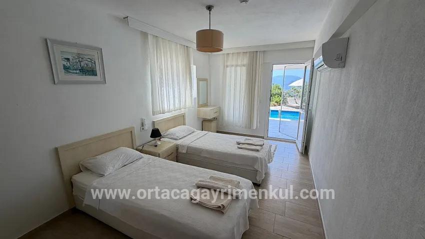 4+1-Zimmer Villa Zu Verkaufen in Gökbel Bz. Ortaca - 992 m²