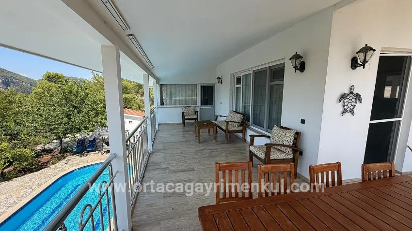 4+1-Zimmer Villa Zu Verkaufen in Gökbel Bz. Ortaca - 992 m²