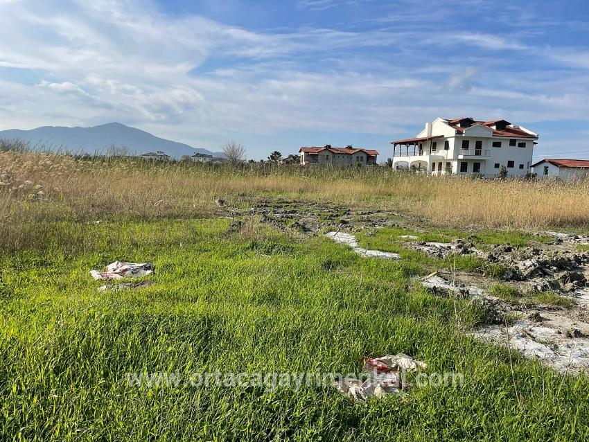 Land Zu Verkaufen in Dalyan Bz. Ortaca - Gehäuse-Zonierung - 6.800 m²