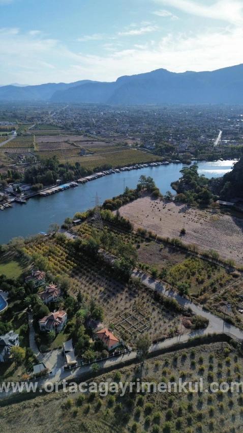 Land Zu Verkaufen in Çandır Bz. Köyceğiz - Gehäuse-Zonierung - 5.900 m²
