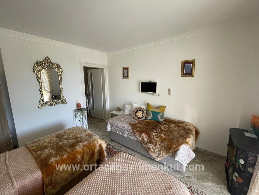 7+1-Zimmer Villa Zu Verkaufen in Gökbel Bz. Ortaca - 5.000 m²