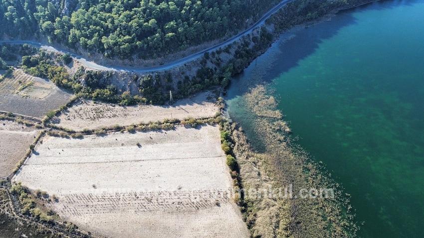 Feld Zu Verkaufen in Sultaniye Bz. Köyceğiz - Feld-Zonierung - 3.210 m²