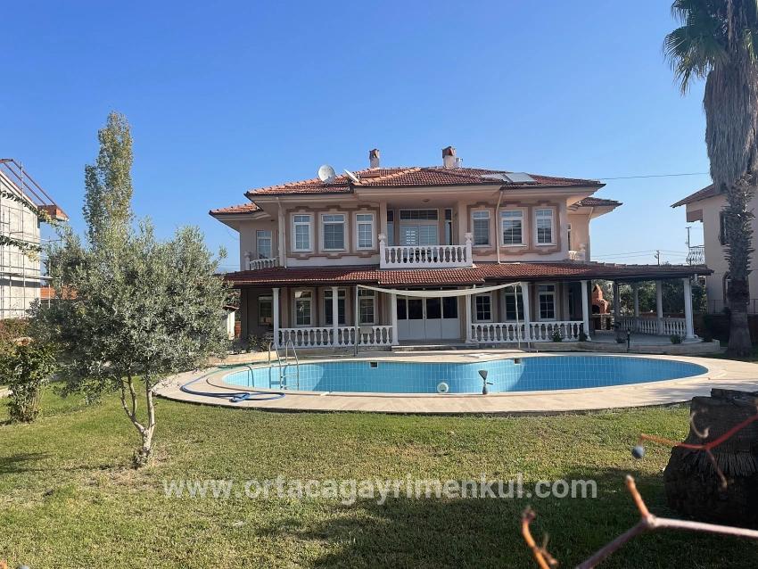 4+1-Zimmer Villa Zu Verkaufen in Dalyan Bz. Ortaca - 1.000 m²