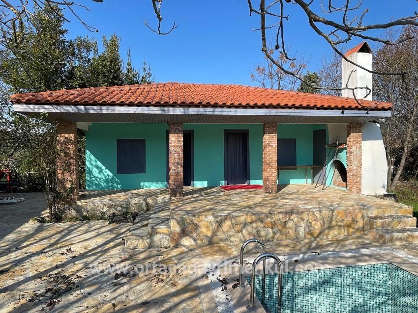 4+2-Zimmer Einfamilienhaus Zu Verkaufen in Eskiköy Bz. Ortaca - 2.882 m²