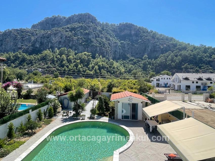 4+1-Zimmer Villa Zu Verkaufen in Dalyan Bz. Ortaca - 720 m²