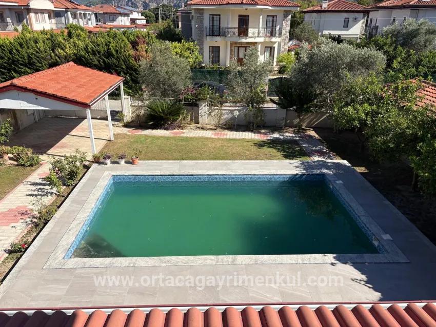 4+1 Bedroom Villa For Sale in Dalyan Nbh. Ortaca - 520 m²