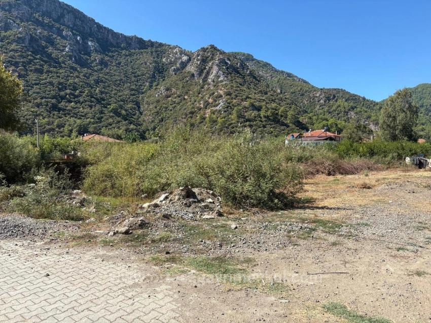 Land For Sale With Construction Permit In The Village Settlement Area In Mergenli