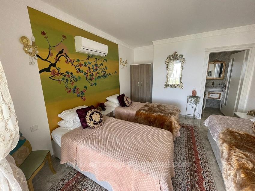 Vip Villa For Sale In Gökbel, On A 5000M2 Plot With Full Sea View.