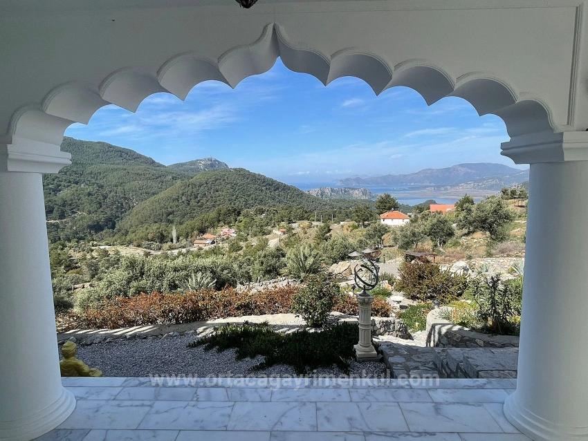 7+1 Bedroom Villa For Sale in Gökbel Nbh. Ortaca - 5.000 m²