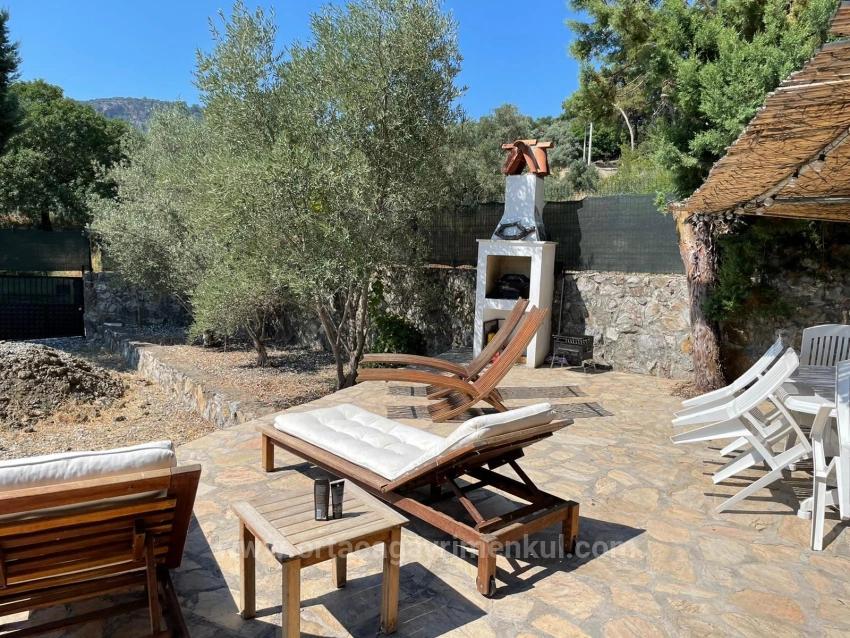 5+2 Villa For Sale In Çandır With Sea And Lake View