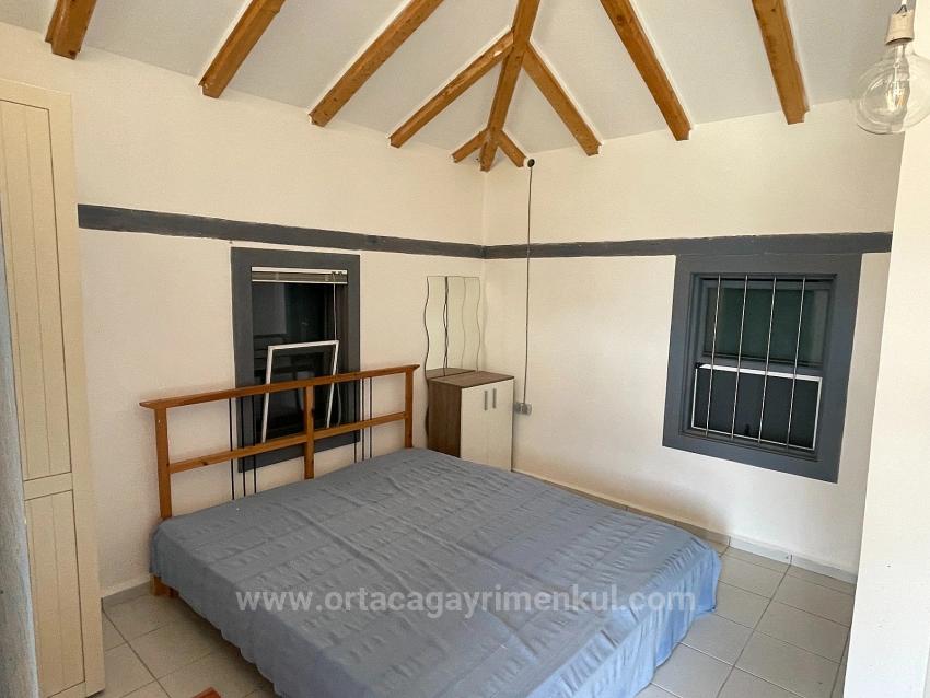 Detached Single-Story House For Sale On A 2882 M2 Plot In Eskiköy.