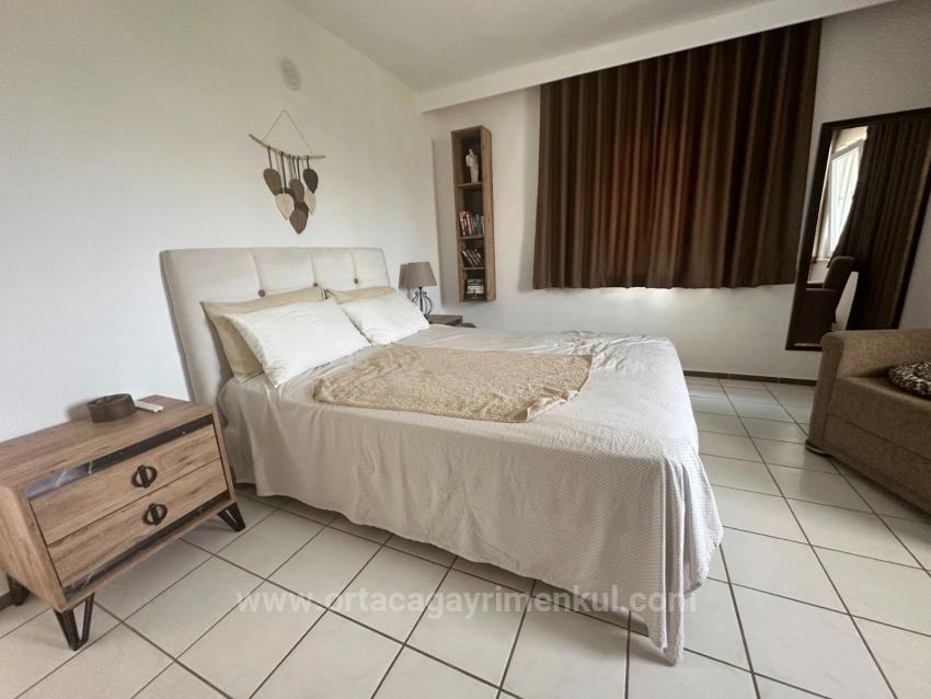 3+1 Villa For Sale On A 1151M2 Plot In Okçular