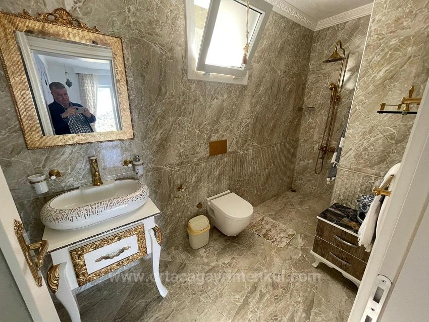 Продается Vip-Вилла В Гёкбеле, На Участке Площадью 5000 М2 С Полным Видом На Море.