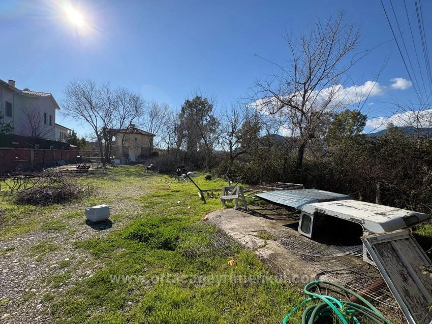 Продается Земельный Участок Площадью 550 М2 В Дальяне С Зонированием 15%+30.