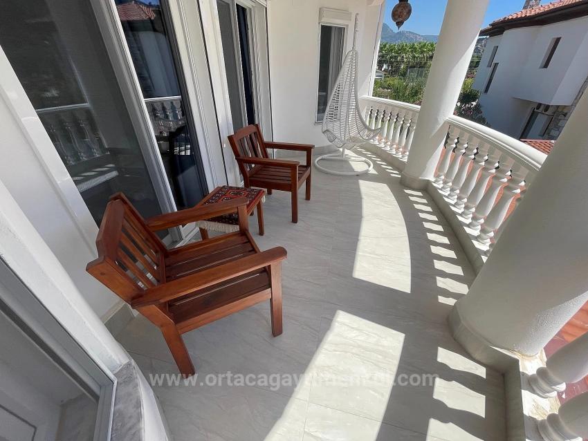 Вилла 4+1 На Продажу На Участке 720М2 В Дальяне, Гюльпынар