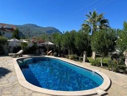 Каменная Вилла На Продажу В Дальян Гюльпынар На Участке 580М2