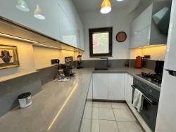 Вилла 3+1 На Продажу В Дальяне, Недалеко От Центра