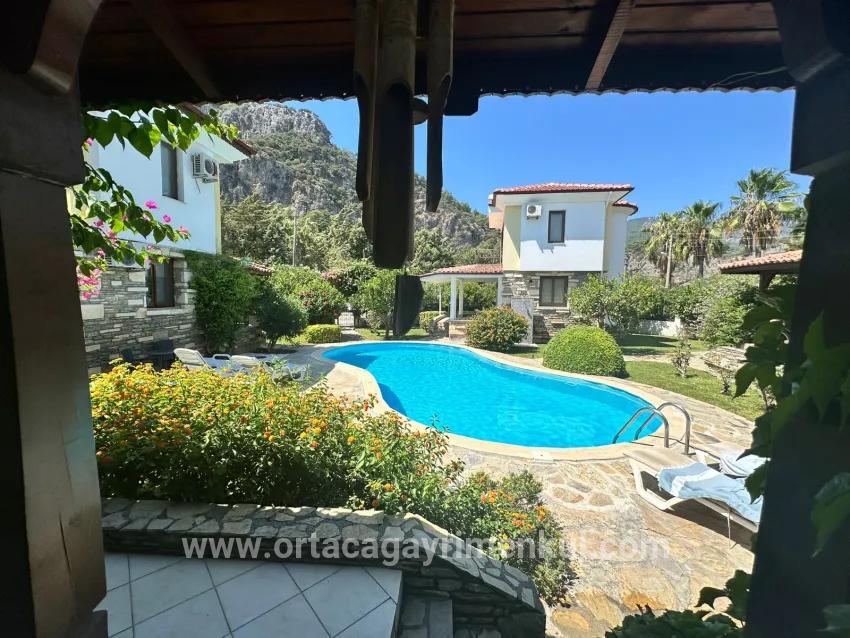 Для Продажи Вилла 2+1 в Dalyan Ortaca - 250 m²