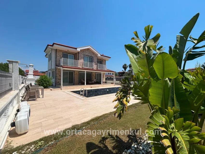 Для Продажи Вилла 4+1 в Dalyan Ortaca - 500 m²