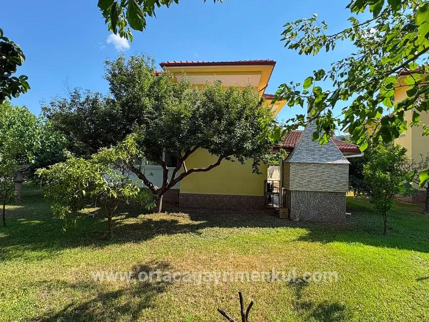 Для Продажи Семейный Дом 4+2 в Dalyan Ortaca - 1.000 m²