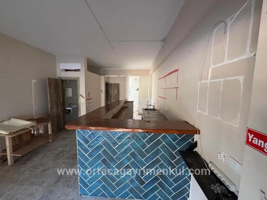 Для Продажи Магазин И Магазин в Dalyan Ortaca - 45 m²