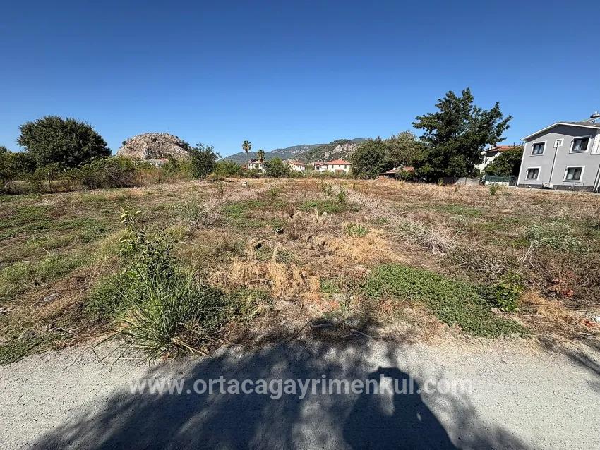 Для Продажи Сюжет в Dalyan Ortaca - Под Жилье застройку - 3.180 m²