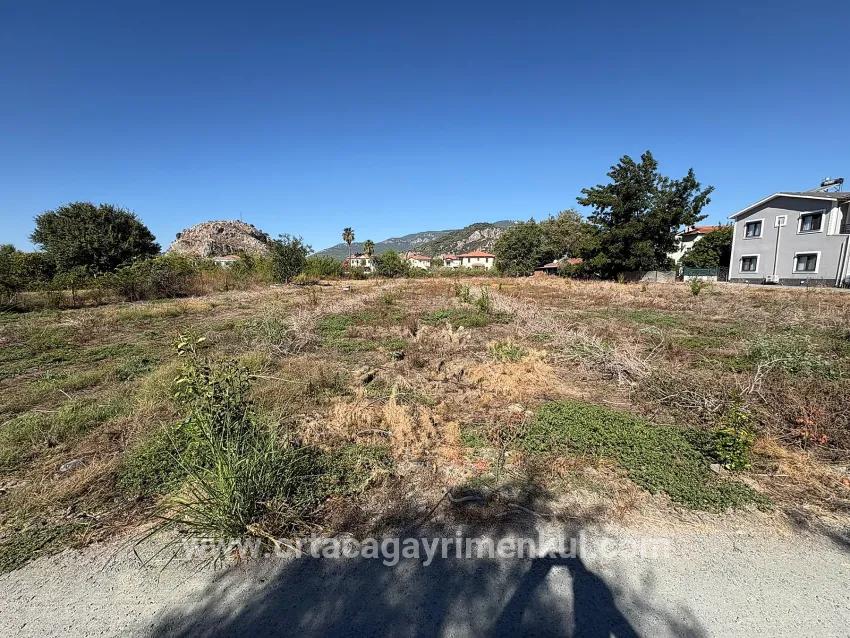 Для Продажи Сюжет в Dalyan Ortaca - Под Жилье застройку - 3.180 m²