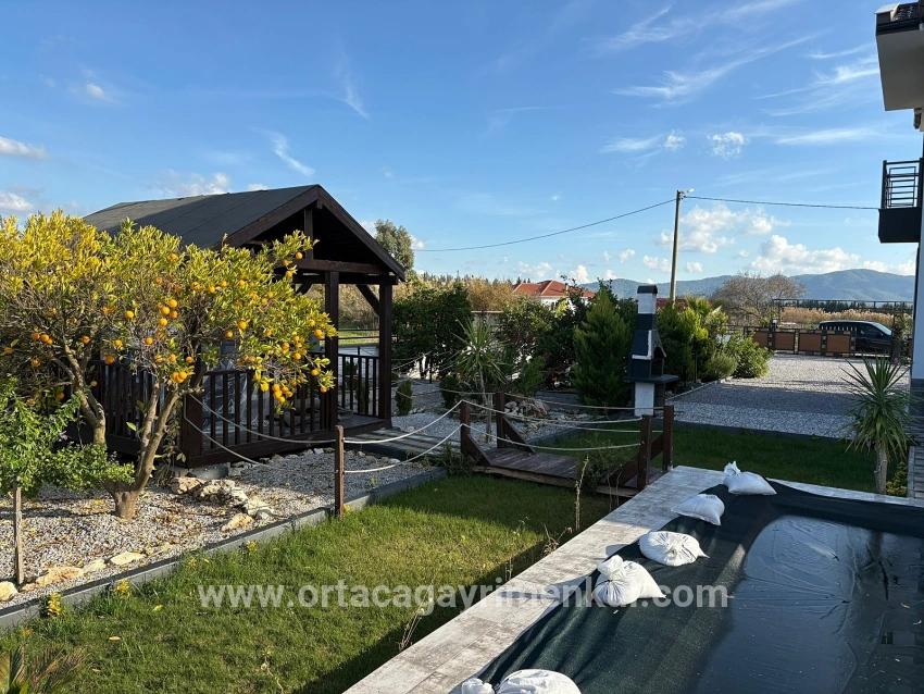Для Продажи Вилла 4+1 в Eskiköy Ortaca - 14.136 m²