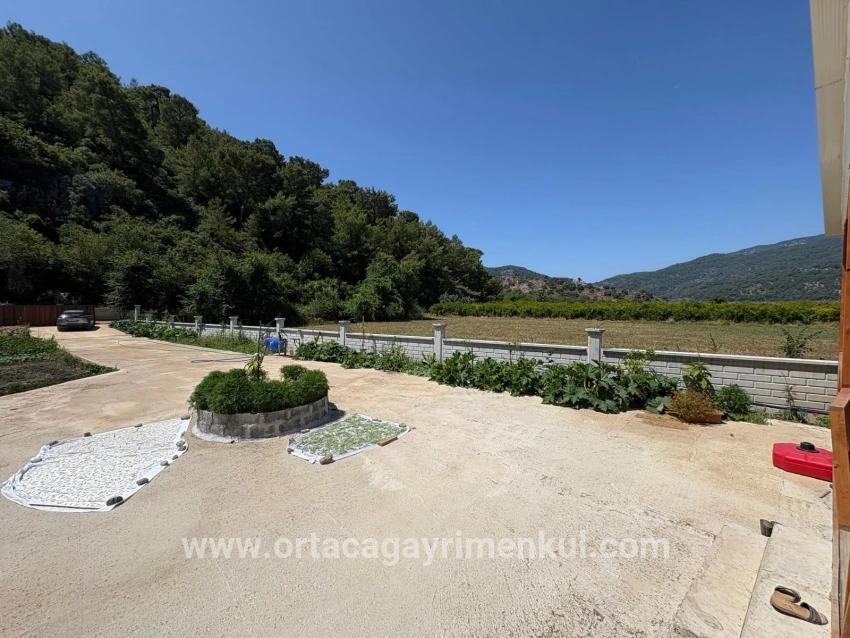 Для Продажи Семейный Дом 2+1 в Dalyan Ortaca - 2.500 m²