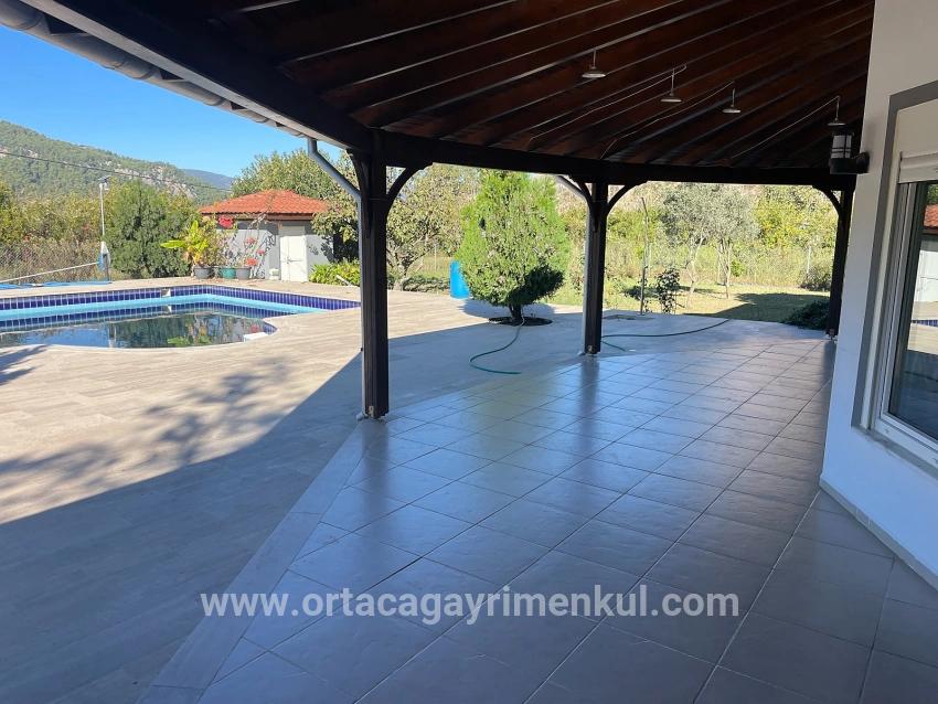 Для Продажи Вилла 5+2 в Dalyan Ortaca - 6.000 m²