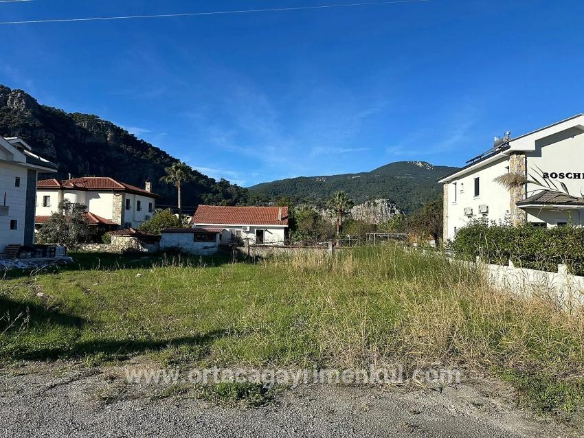 Для Продажи Сюжет в Dalyan Ortaca - Под Жилье застройку - 841 m²