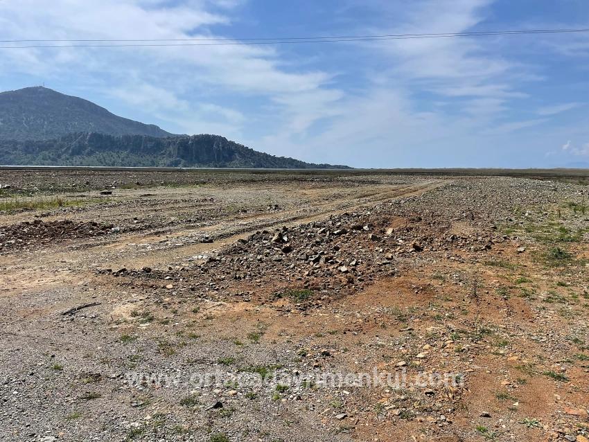Для Продажи Поле в Dalyan Ortaca - Под Жилье застройку - 19.600 m²