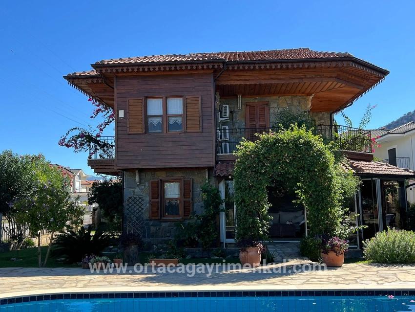 Для Продажи Вилла 5+1 в Dalyan Ortaca - 580 m²