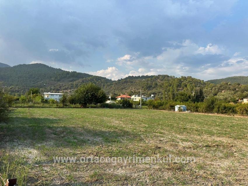 Для Продажи Поле в Çandır Köyceğiz - Под Жилье застройку - 1.150 m²