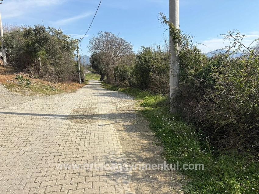 Для Продажи Поле в Çandır Köyceğiz - Под Жилье застройку - 2.023 m²