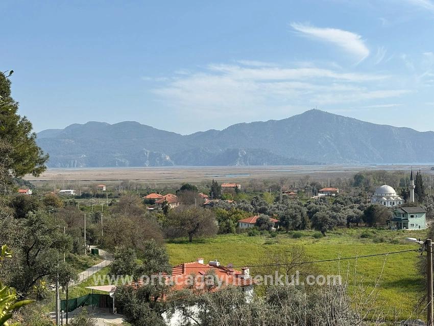 Для Продажи Поле в Çandır Köyceğiz - Под Жилье застройку - 2.023 m²