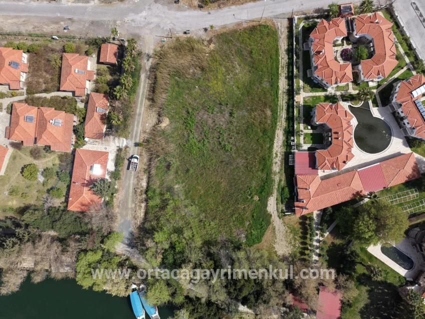Для Продажи Сюжет в Dalyan Ortaca - Под Туризм застройку - 2.600 m²